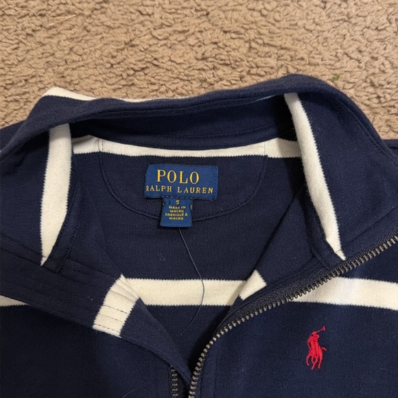 Boys size 5 polo quarter zip - Picture 2 of 3